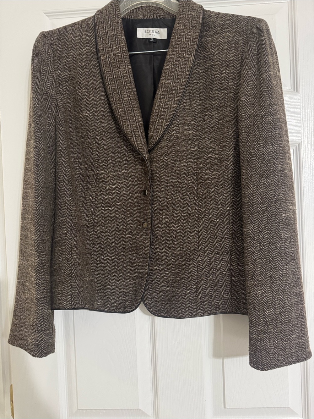 Brown Herringbone Shawl-Collar Blazer